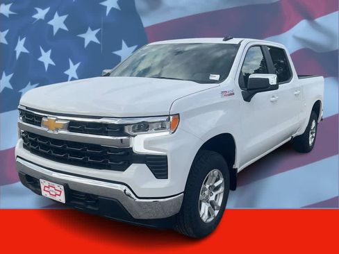 New 2026 Chevrolet Silverado 1500 LT w/ Z71 Off-Road Package AWD/4WD image 2