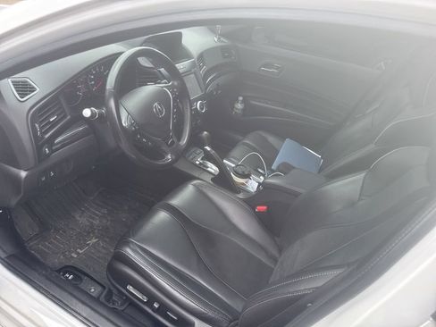 Used 2021 Acura ILX image 32