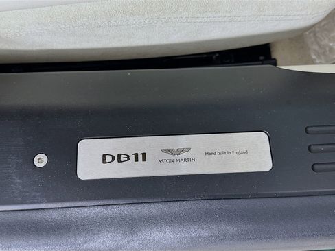 Used 2017 Aston Martin DB11 V12 RWD image 62