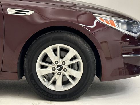 Used 2018 Kia Optima LX image 6
