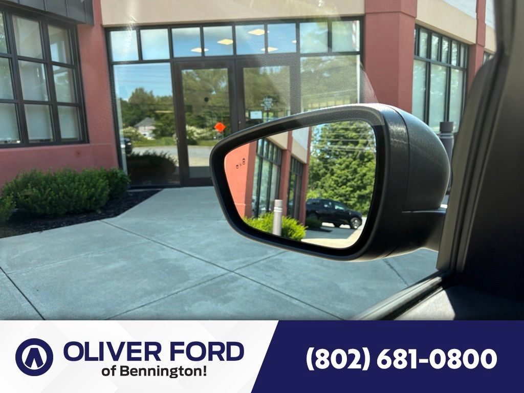 Used 2025 Ford Escape ST-Line AWD/4WD image 43