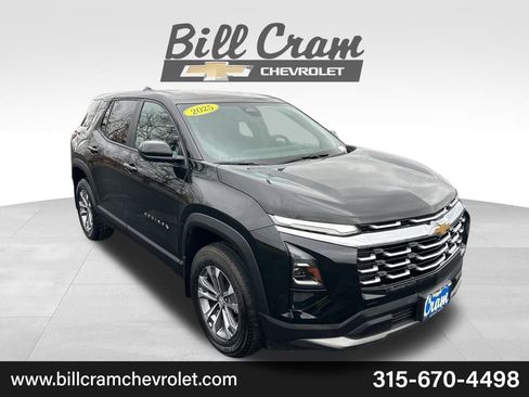 Used 2025 Chevrolet Equinox LT image 1