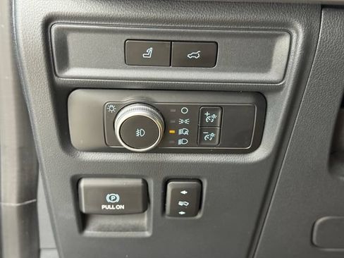 Used 2022 Ford Expedition XLT RWD image 37