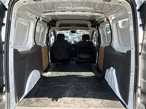 Used 2022 Ford Transit Connect XL image 18