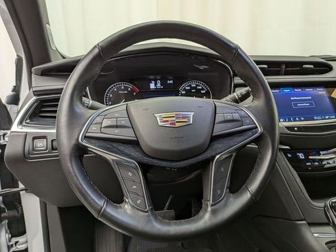 Certified 2023 Cadillac XT5 Premium Luxury image 10