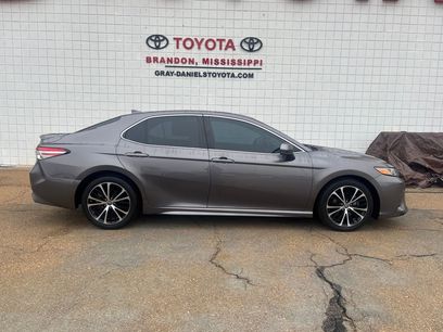 Used 2019 Toyota Camry SE