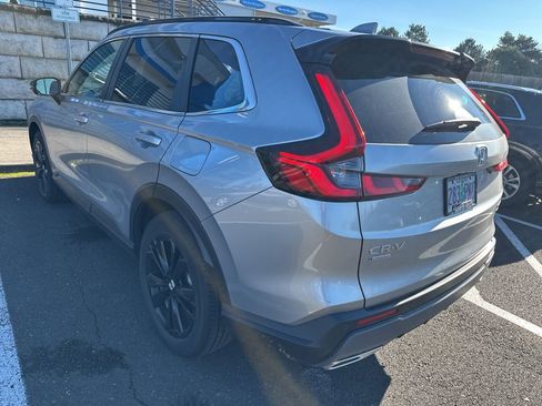 Used 2023 Honda CR-V Sport Touring image 7