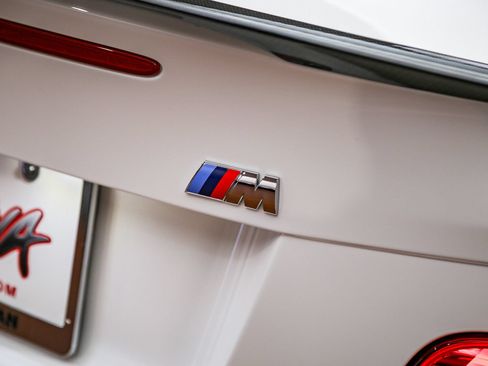 Used 2011 BMW 1 Series M RWD image 15