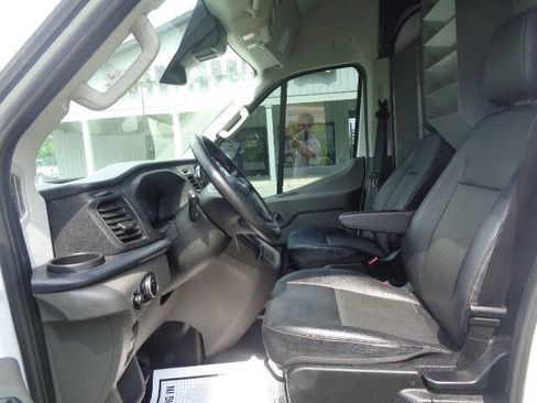 Used 2024 Ford Transit 250 148 High Roof Extended RWD image 12