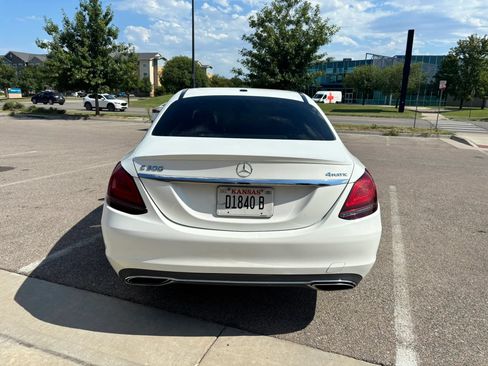 Used 2019 Mercedes-Benz C 300 4MATIC Sedan image 6
