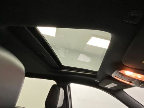 Used 2023 Dodge Durango R/T image 24