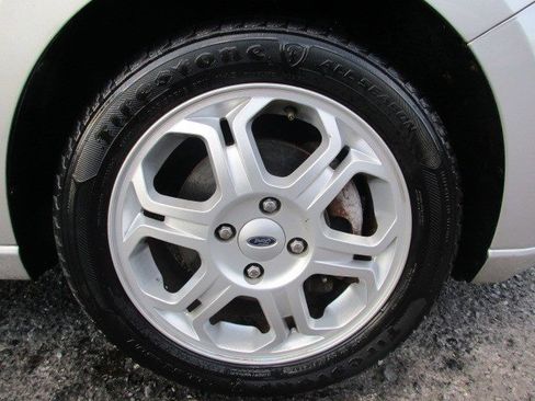 Used 2009 Ford Focus SES image 13