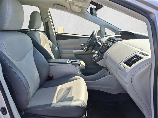 Used 2015 Toyota Prius V Four FWD image 19
