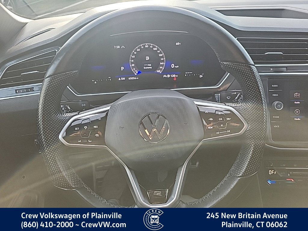 Certified 2022 Volkswagen Tiguan SE R-Line AWD/4WD image 5
