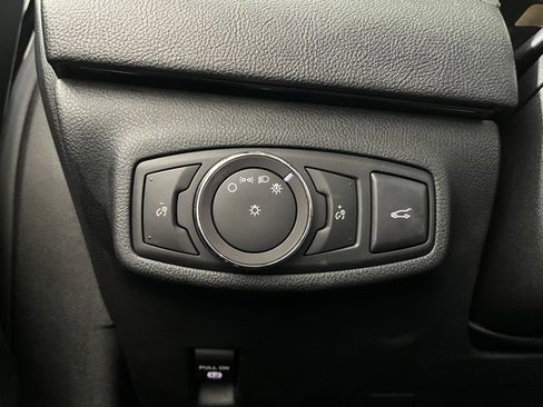 Used 2018 Lincoln MKC Reserve w/ Lincoln MKC Climate Package image 19