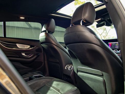 Used 2019 Mercedes-Benz AMG GT 63 w/ Driver Assistance Package image 31