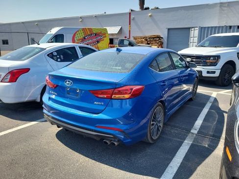 Used 2018 Hyundai Elantra Sport FWD image 8