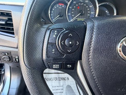 Used 2016 Toyota Corolla L FWD image 21