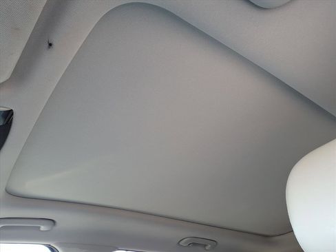 Used 2022 Kia Sorento SX image 25