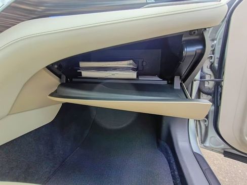 Used 2018 Toyota Camry XLE image 47