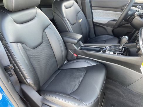 New 2026 Jeep Compass Latitude image 9