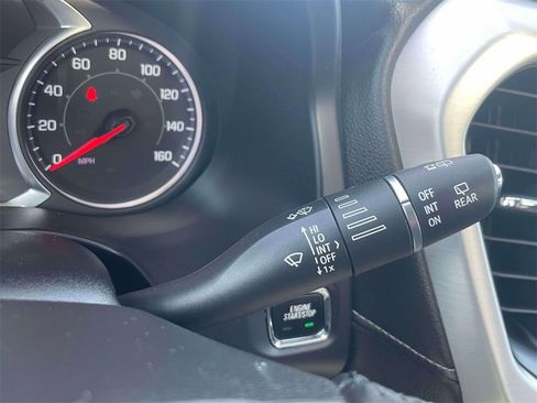 Used 2020 GMC Acadia SLT image 26