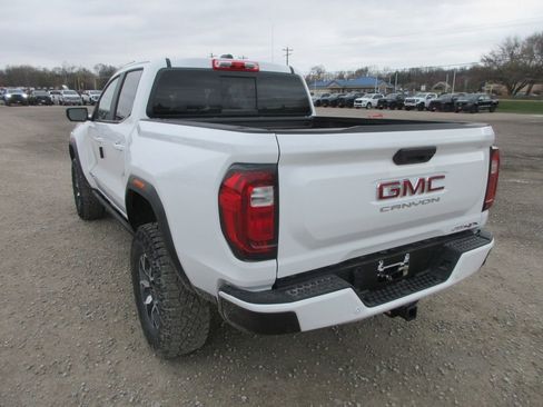 New 2026 GMC Canyon AT4X AWD/4WD image 8