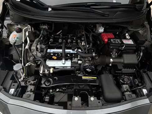 Used 2025 Nissan Versa SV FWD image 32