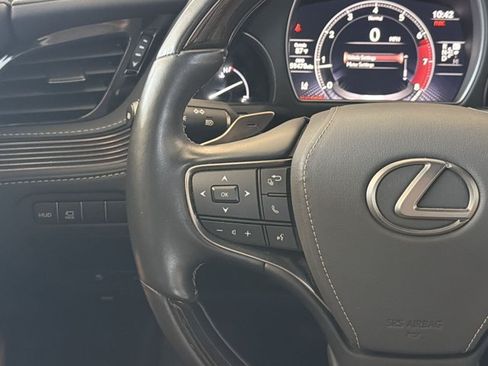 Certified 2022 Lexus LS 500 w/ Interior Upgrade Package RWD image 15