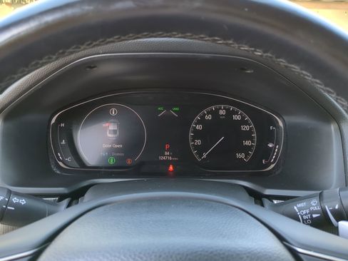 Used 2018 Honda Accord Sport image 34