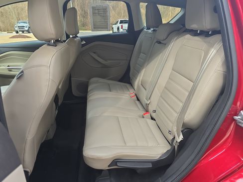 Used 2018 Ford Escape SEL image 16