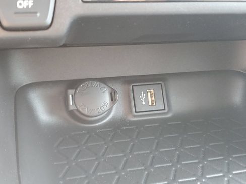 Certified 2023 Toyota RAV4 LE FWD image 29