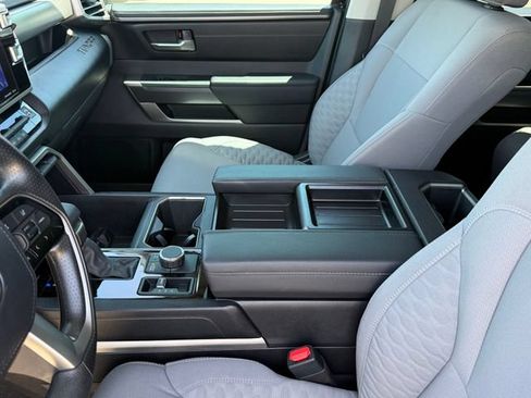Used 2024 Toyota Tundra SR5 AWD/4WD image 12