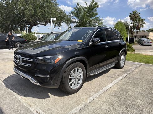 Certified 2024 Mercedes-Benz GLE 450 4MATIC image 4