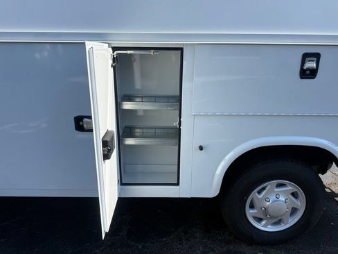 New 2026 Ford E-350 and Econoline 350 Super Duty w/ Power Equipment Group RWD image 35