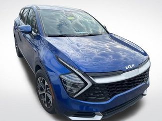 Used 2024 Kia Sportage EX video 1