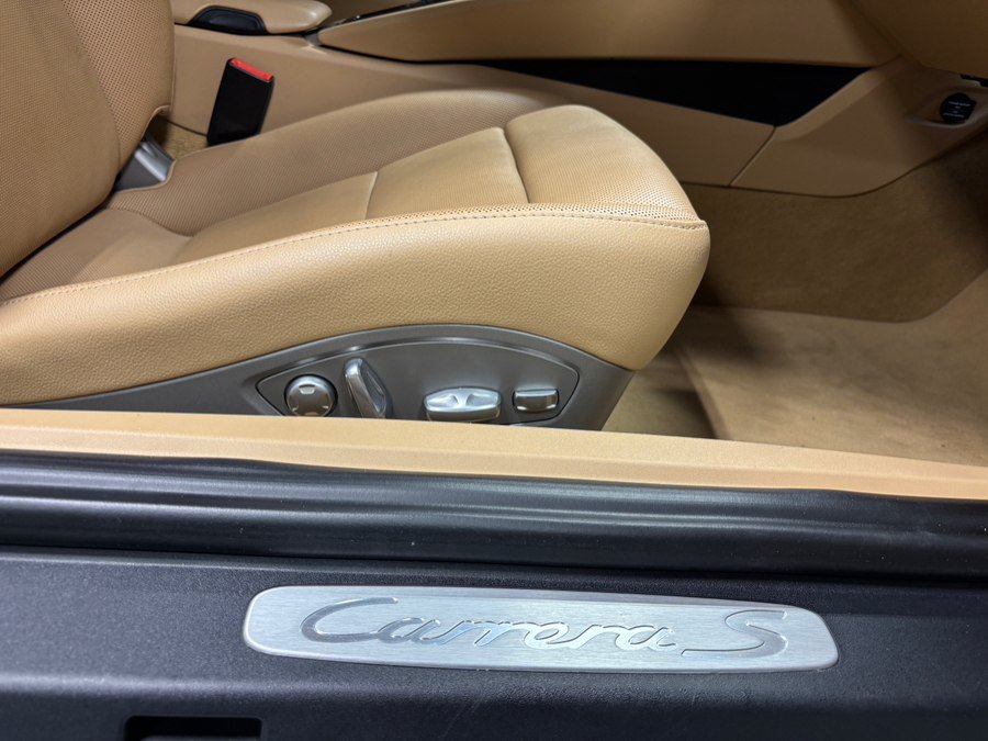 Used 2015 Porsche 911 Carrera S RWD image 15