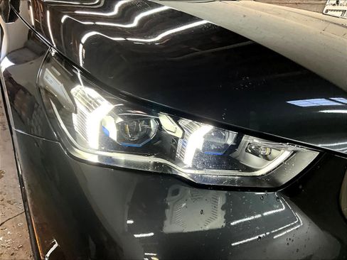Used 2026 BMW 530i w/ Premium Package RWD image 30
