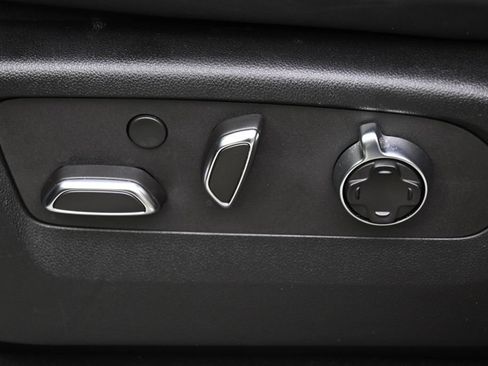 Certified 2023 Cadillac Escalade Sport Platinum AWD/4WD image 14