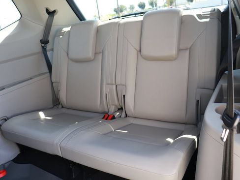 Used 2019 Volkswagen Atlas SE AWD/4WD image 14
