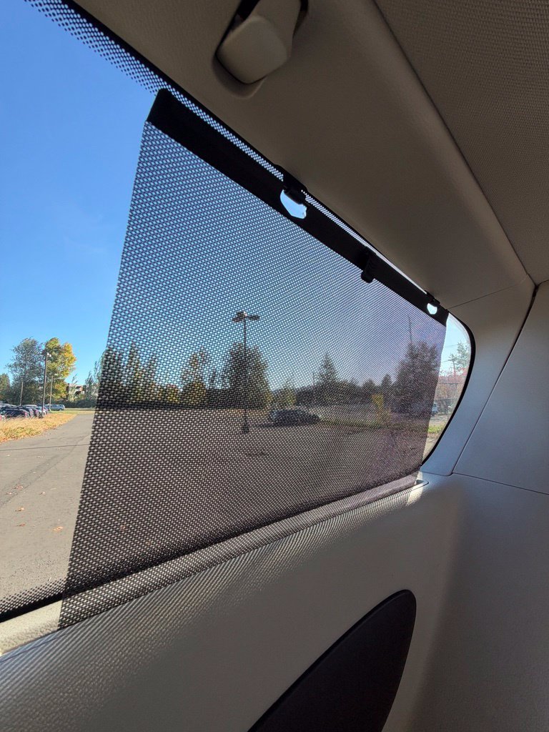Used 2017 Chrysler Pacifica Touring-L FWD image 28