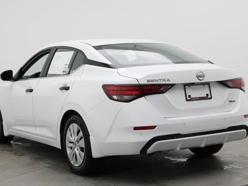 Used 2024 Nissan Sentra S FWD image 6