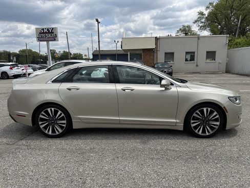 Used 2017 Lincoln MKZ Reserve w/ Technology Package image 4