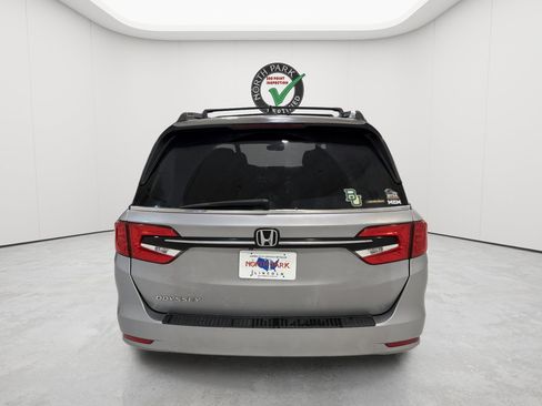 Used 2021 Honda Odyssey EX-L image 4