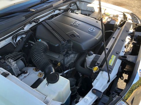 Used 2011 Toyota Tacoma 4x4 Double Cab image 23