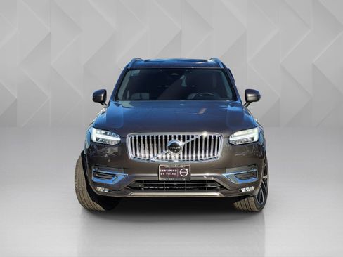 Certified 2023 Volvo XC90 B5 Plus w/ Protection Package Premier image 2