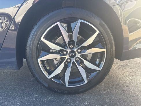 Used 2025 Chevrolet Malibu RS image 12