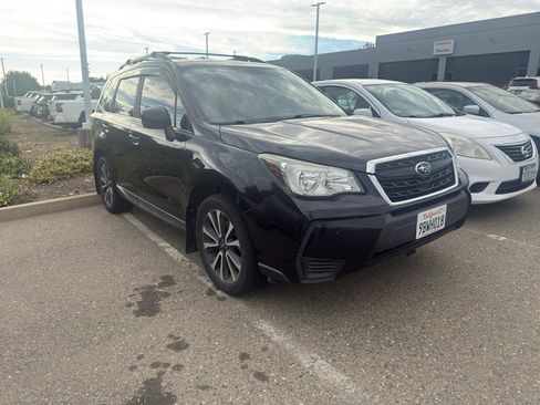 Used 2017 Subaru Forester 2.0XT Premium AWD/4WD image 3