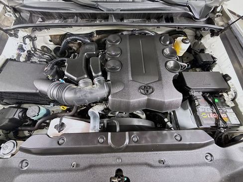 Certified 2023 Toyota 4Runner SR5 RWD image 30
