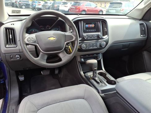 Used 2016 Chevrolet Colorado W/T w/ WT Convenience Package RWD image 9